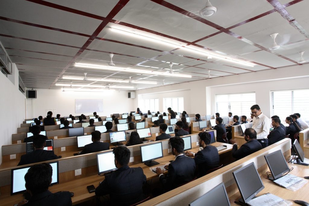 Computer Centre – MES Institute of Management & Career Courses (IMCC), Pune